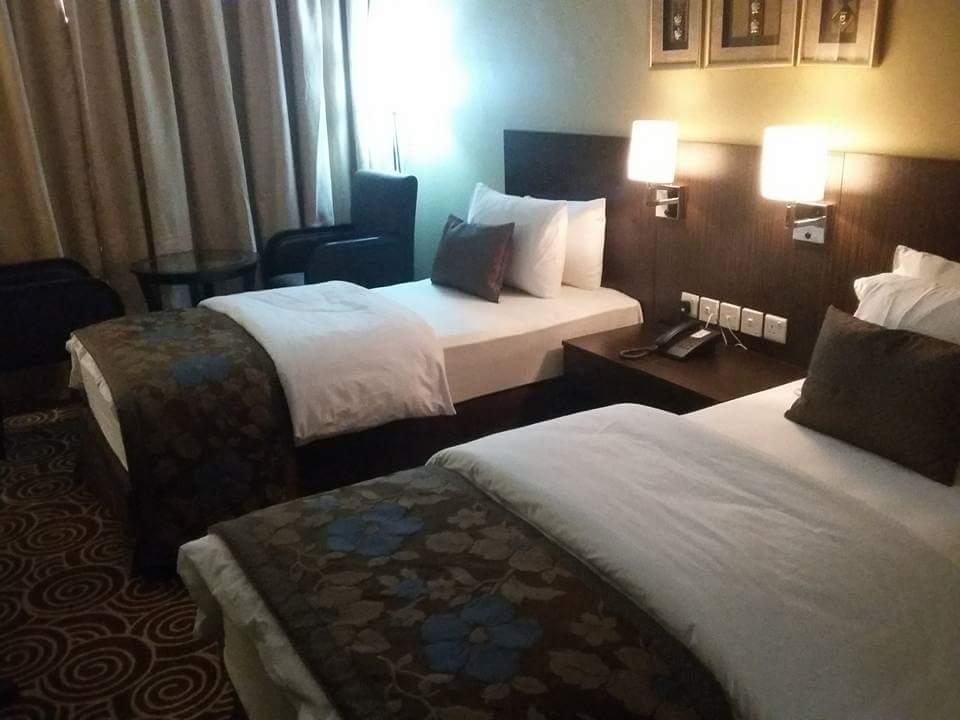 Rush Inn Hotel Dubai Exteriör bild